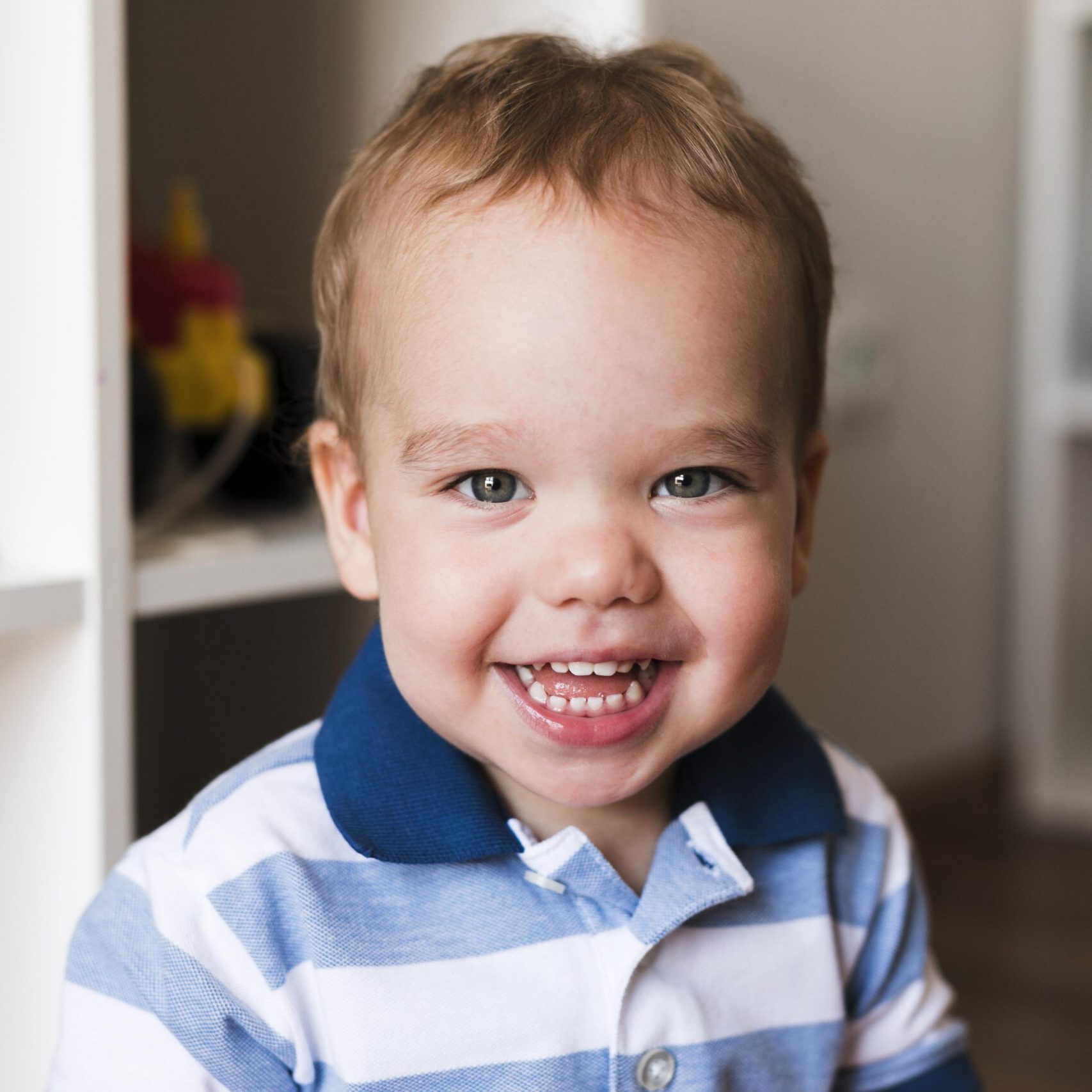Image by Freepik. Baby boy smiling.
